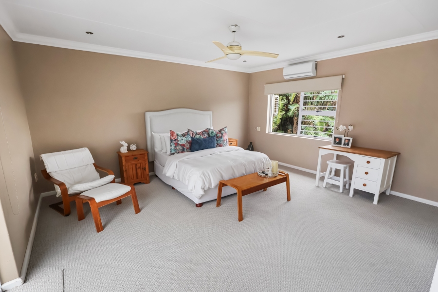 7 Bedroom Property for Sale in Nahoon Eastern Cape